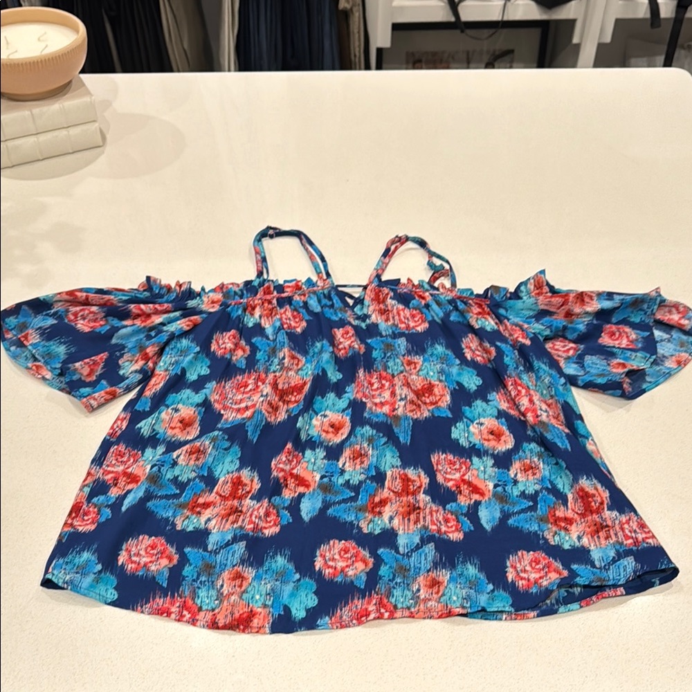 Gibson Blue and Pink Ruffled Short Sleeve Off The Shoulder Blouse